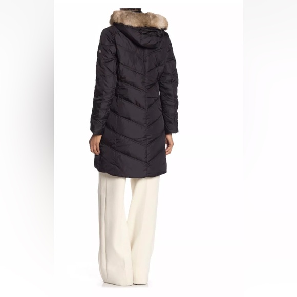 Michael Kors Missy 3/4 Down Faux Fur Hooded Quilted Jacket - Picture 5 of 12